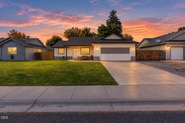 3262 Hammer Street, Klamath Falls, OR 97603