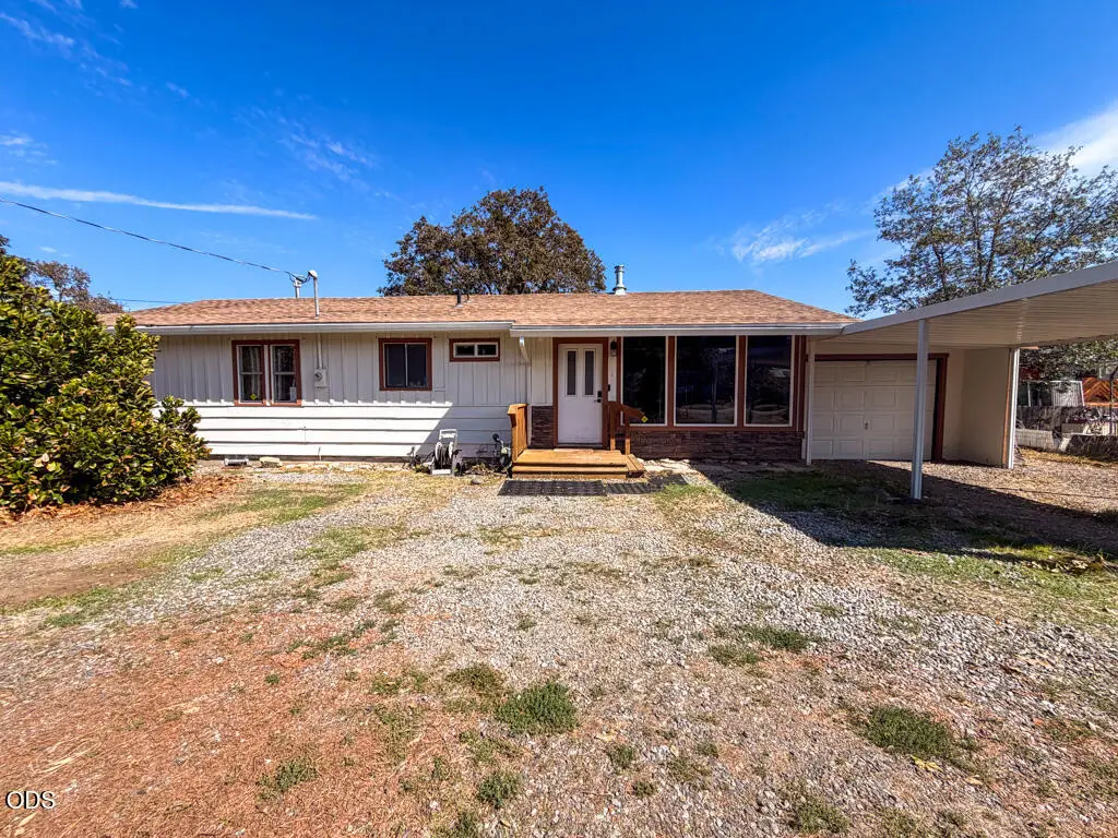 6362 Harold Road, Central Point, OR 97502 - #1