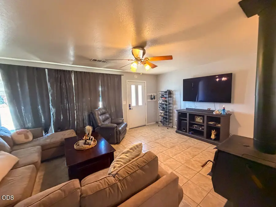 6362 Harold Road, Central Point, OR 97502 - #3