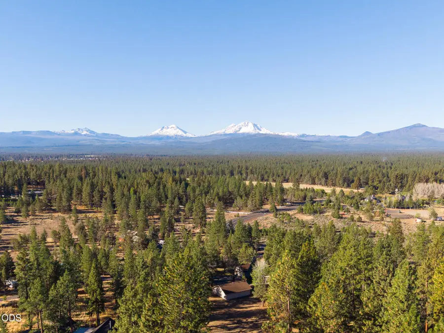 16010 Old Juniper Road, Sisters, OR 97759 - #2