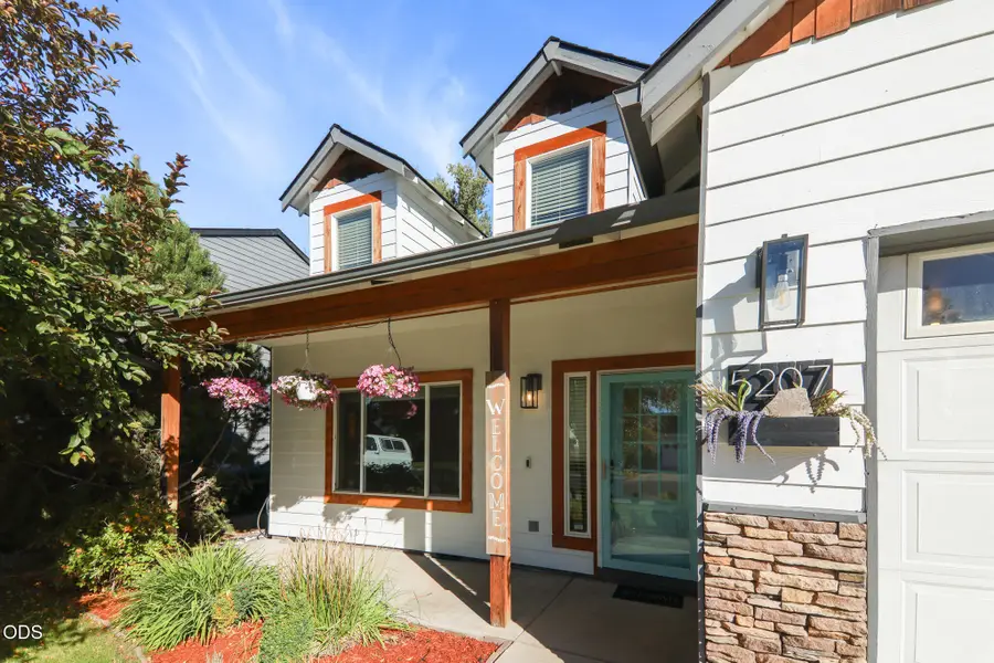 5207 Villa Drive, Klamath Falls, OR 97603 - #3
