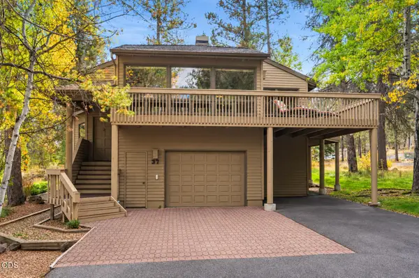 57676 Tan Oak Lane #37, Sunriver, OR 97707