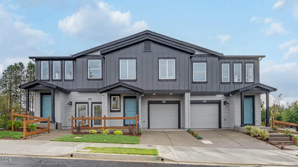 61018 SE Buxton Loop, Bend, OR 97702 - #1