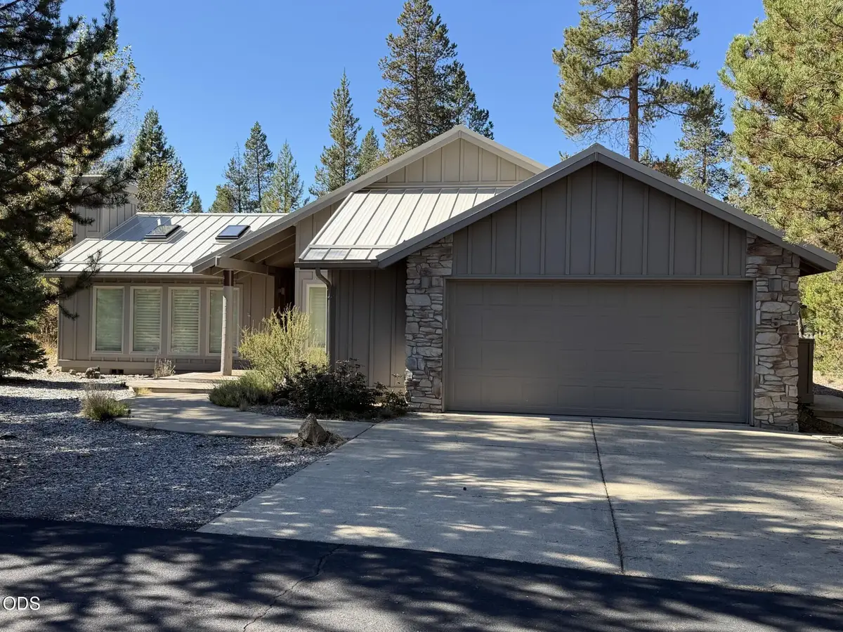 18203 Mount Saint Helens Lane, Sunriver, OR 97707 - #1
