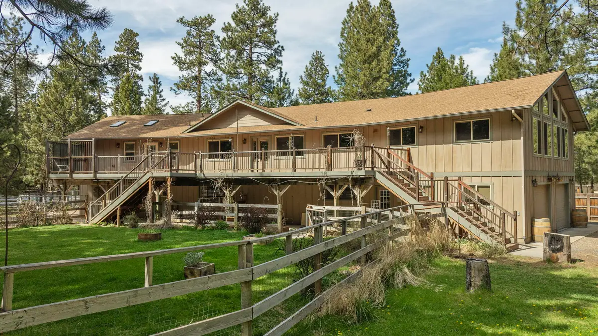 14590 Mountain View Loop, Sisters, OR 97759 - #1