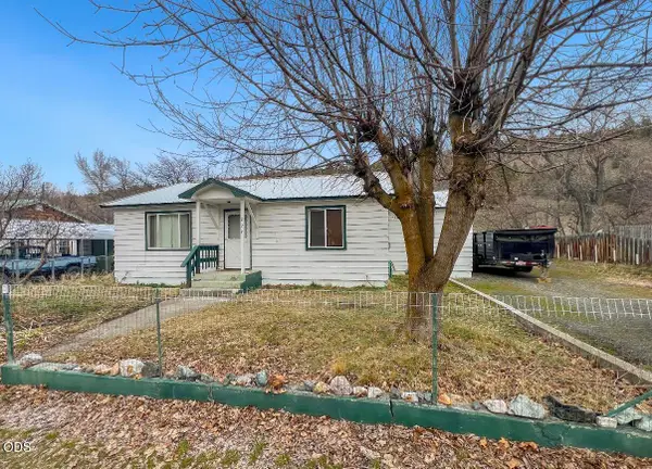 224 N Humbolt Street, Canyon City, OR 97820
