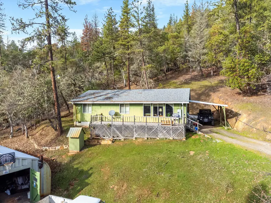 18525 E Evans Creek Road, Rogue River, OR 97537 - #3