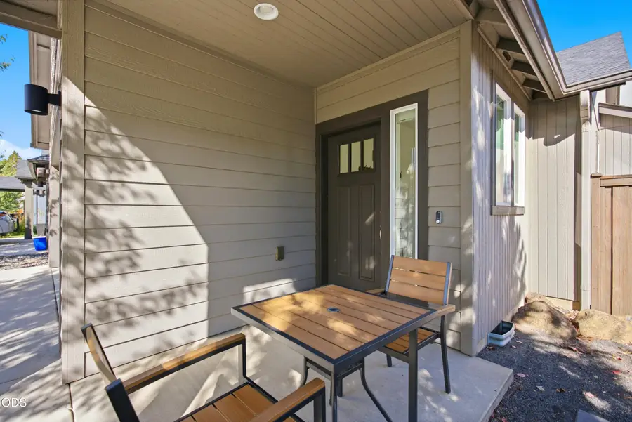 21124 Azalia Avenue, Bend, OR 97702 - #3