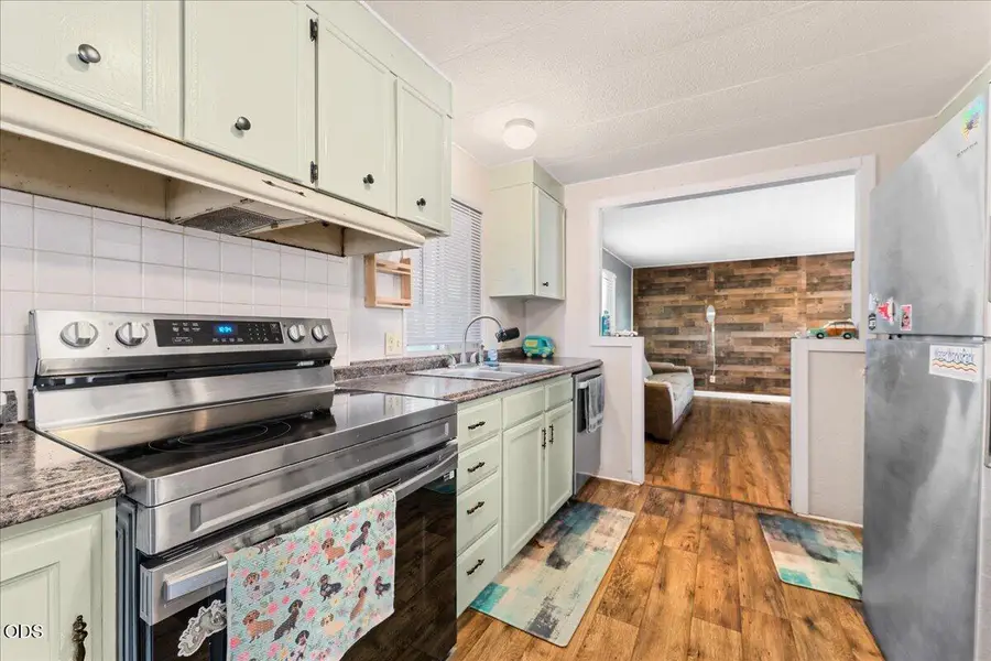 380 W Gregory Road #UNIT 4, Central Point, OR 97502 - #2