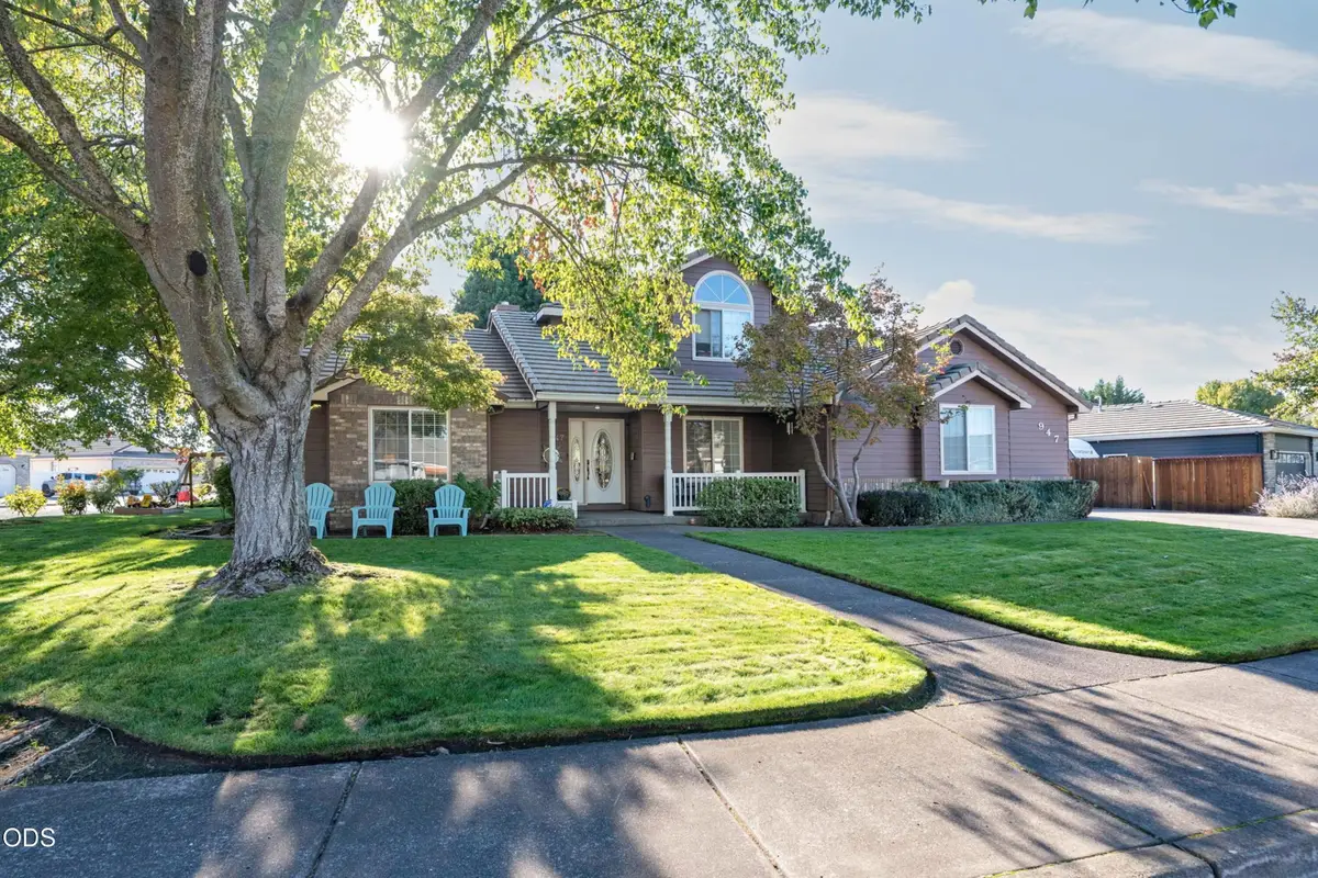 947 Brandon Street, Central Point, OR 97502 - #1