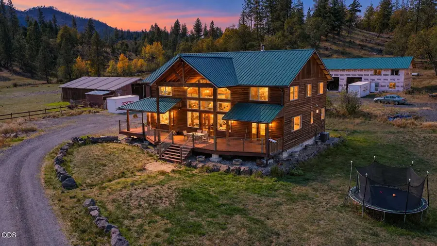 9500 Butte Falls Highway, Eagle Point, OR 97524 - #2