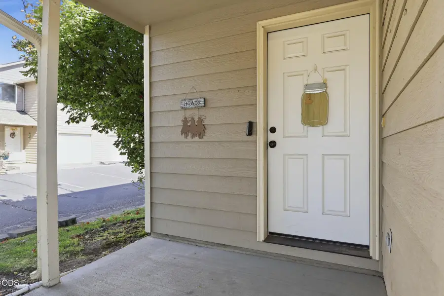 1450 SW 16th Street, Redmond, OR 97756 - #3