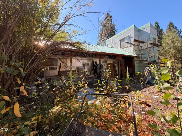 200 Rainbow Park Drive, Chiloquin, OR 97624