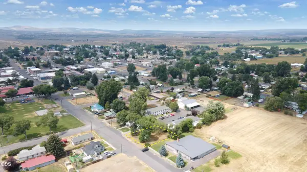 428 E Washington Street, Burns, OR 97720
