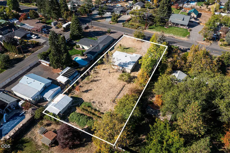 2007 Griffin Creek Road, Medford, OR 97501 - #3