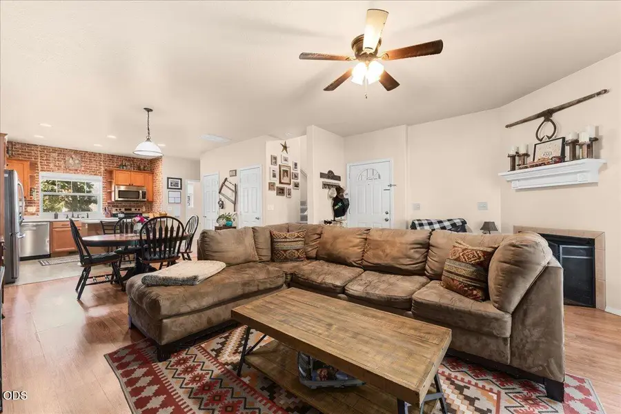 125 N 6th Street, Central Point, OR 97502 - #2