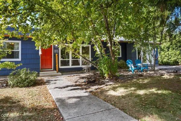 408 Ardmore Avenue, Medford, OR 97504