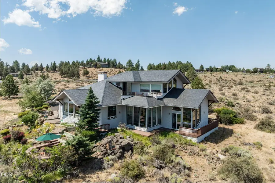 59641 Calgary Loop, Bend, OR 97702 - #2