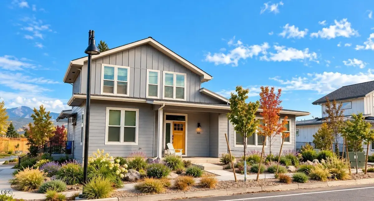 166 N. Mountain Ave., Ashland, OR 97520 - #1