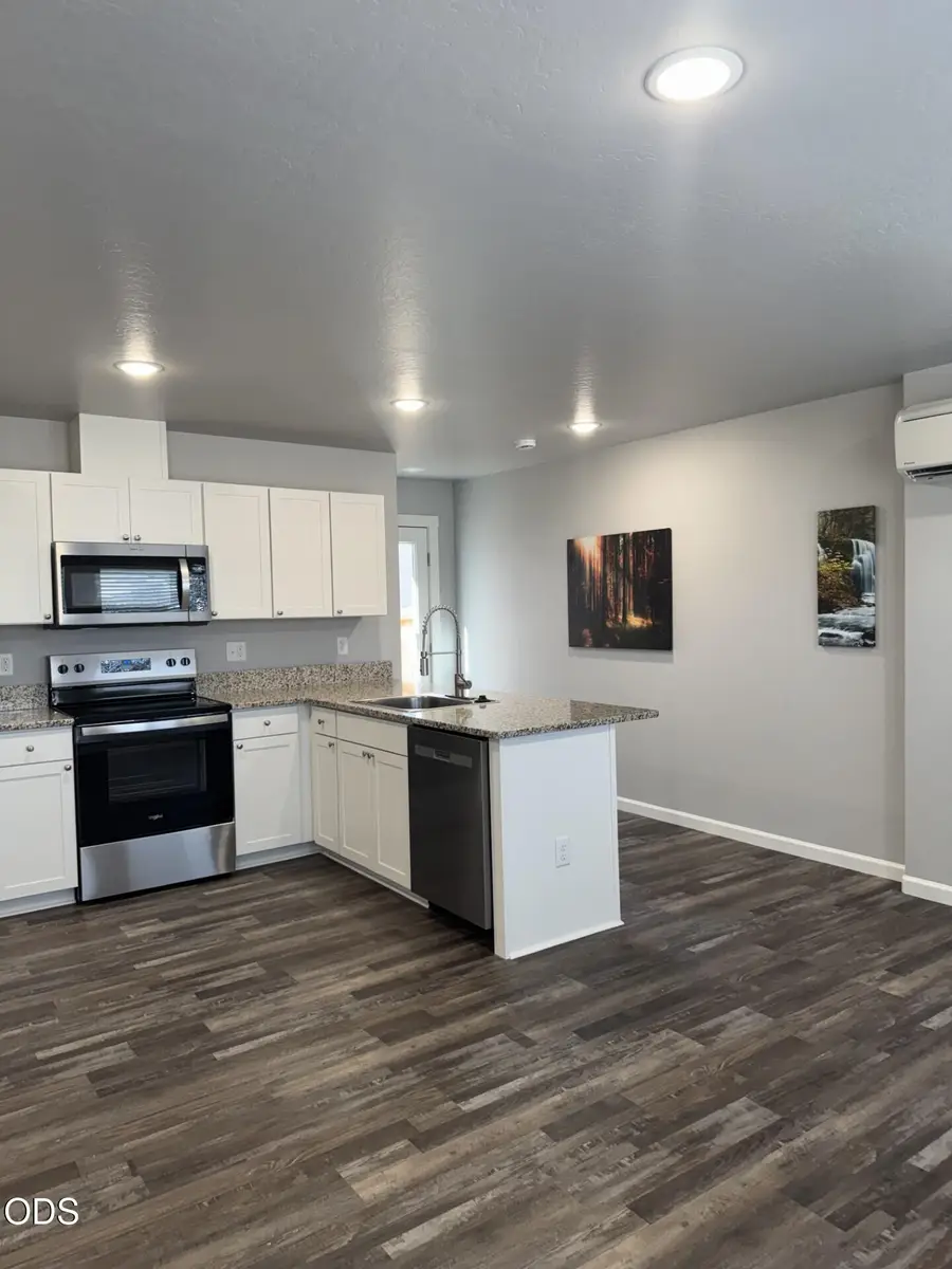 7887 Houston Loop, White City, OR 97503 - #2
