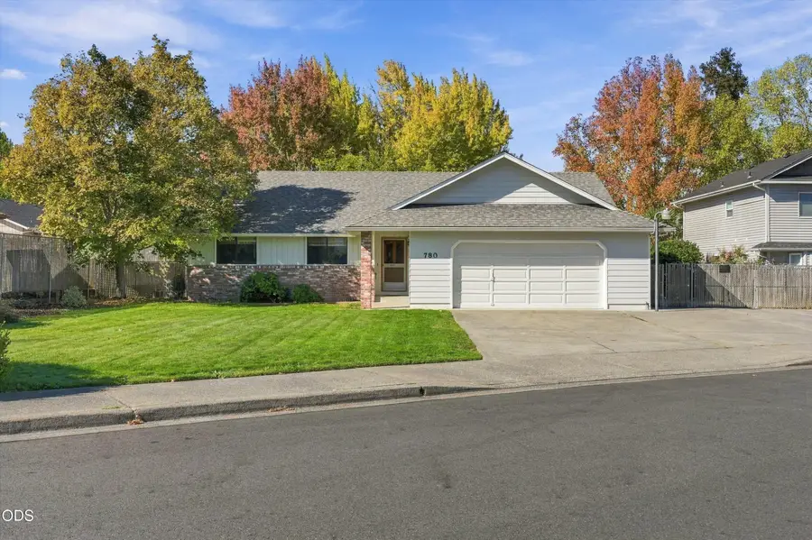 780 Mesman Drive, Grants Pass, OR 97527 - #2