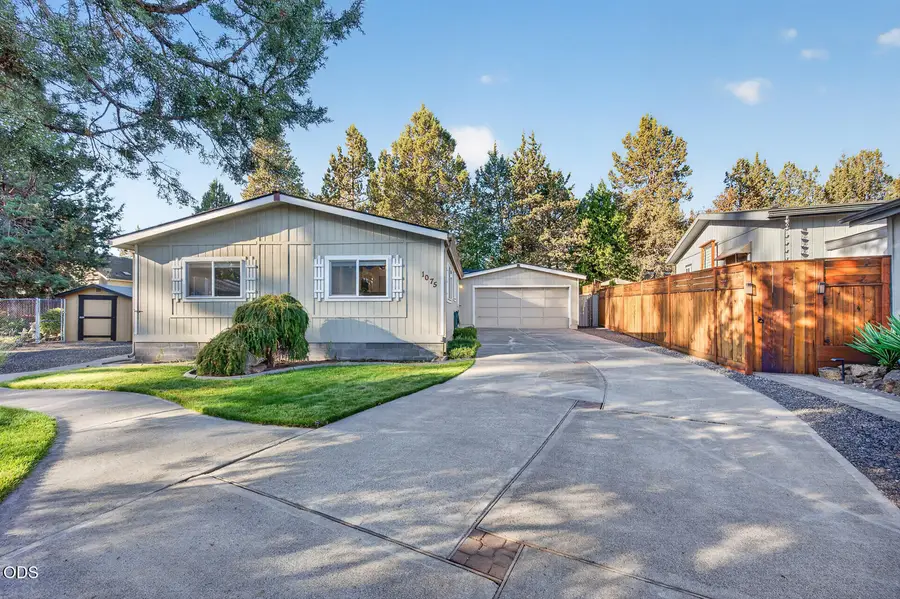 1075 SE Valleywood Place, Bend, OR 97702 - #2