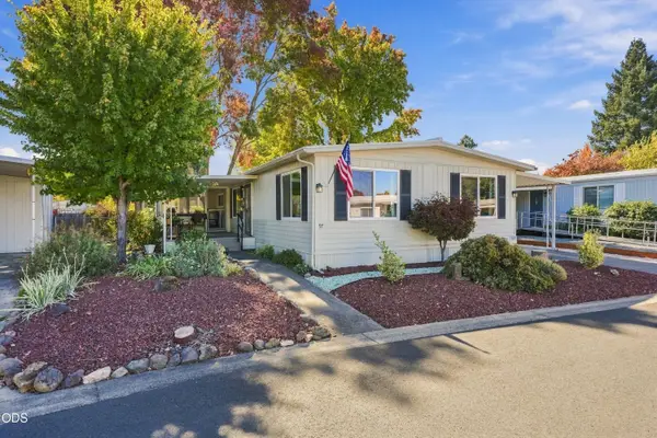 3431 S Pacific Highway #SPC 97, Medford, OR 97501