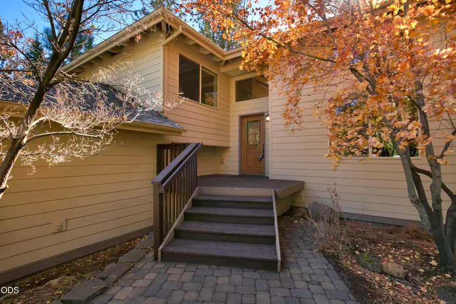 2747 NW Whitworth Way, Bend, OR 97703 - #3