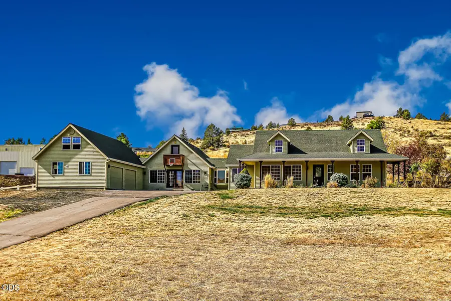 3939 Beverly Drive, Klamath Falls, OR 97603 - #2
