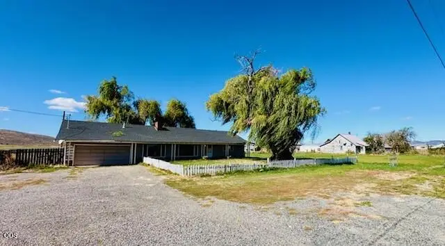 8234 Springlake Road #8234 & 8312, Klamath Falls, OR 97603 - #1