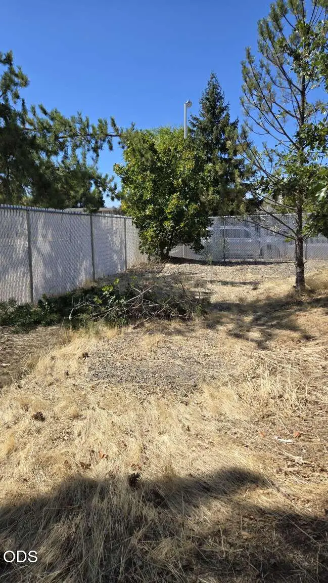 1012 Sunrise Way, Central Point, OR 97502 - #3