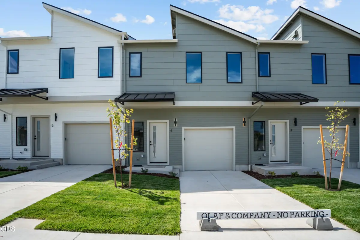 2032 Sunset Drive #4, Medford, OR 97501 - #1