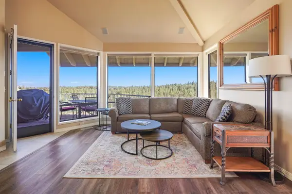 19717 SW Mount Bachelor Drive #421, Bend, OR 97702