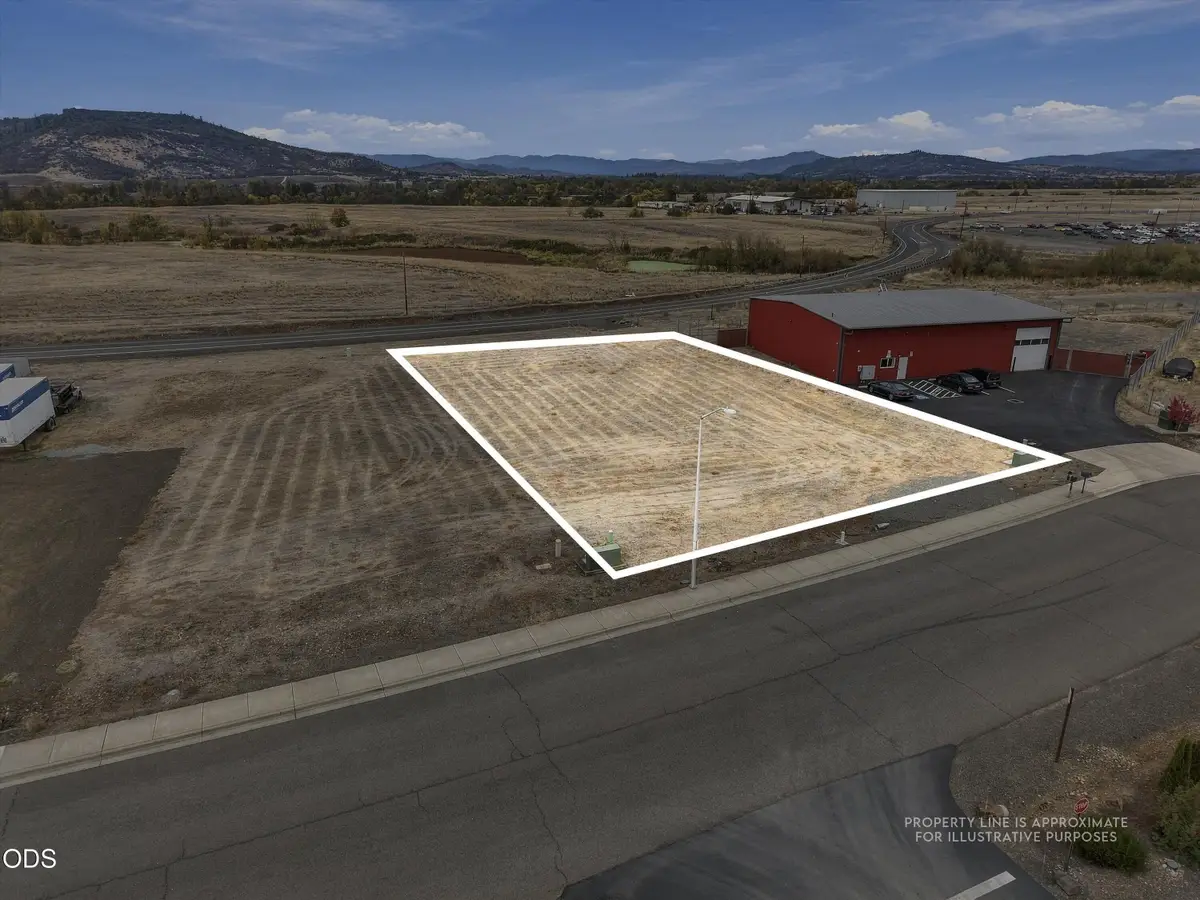 167 Trout Way, White City, OR 97503 - #1