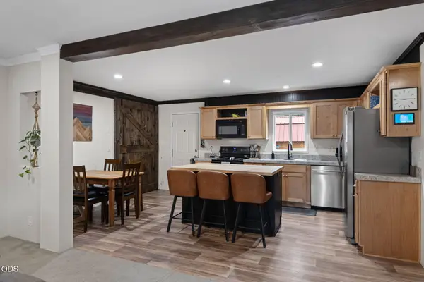 55536 Gross Drive, Bend, OR 97707