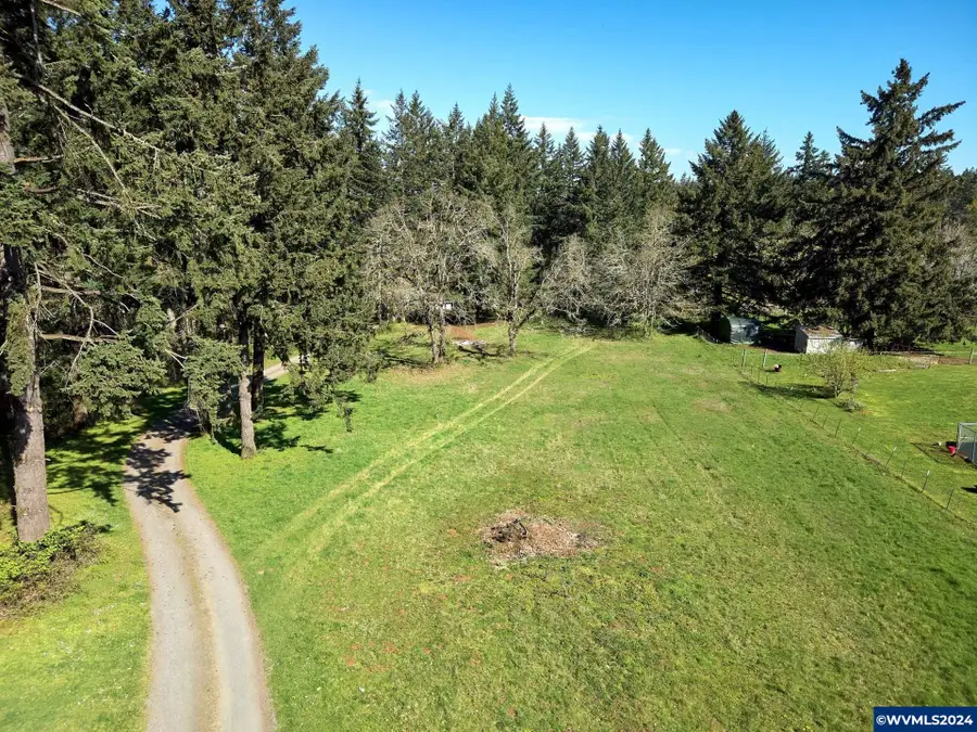 15540  Quall Rd NE, Silverton, OR 97381 - Image #2
