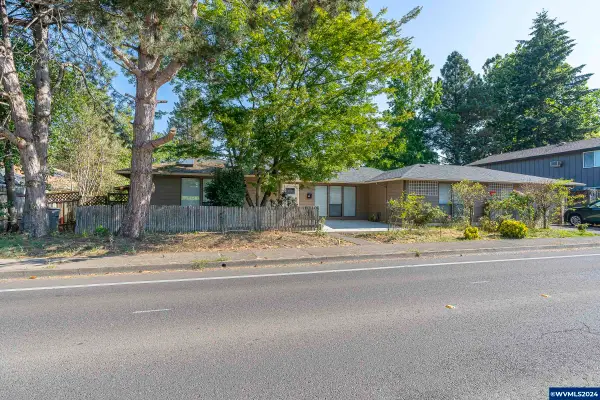 1825 NW Grant Av, Corvallis, OR 97330