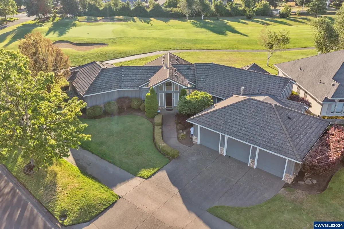 1055  Tukwila Dr, Woodburn, OR 97071 - #1