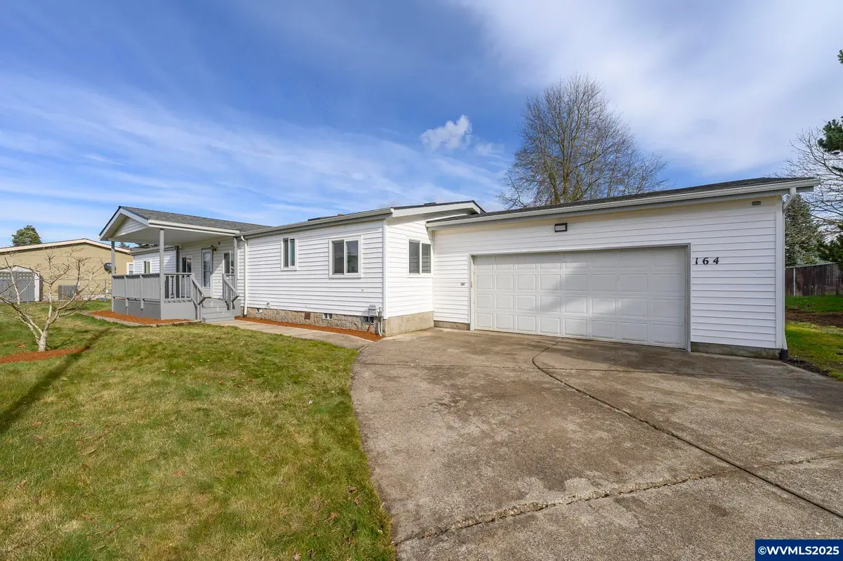 4155 NE Three Mile Ln, McMinnville, OR 97128 - Image #1