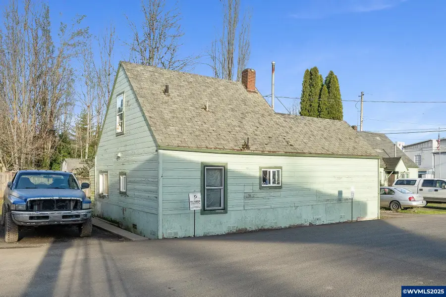 764 NE Main St, Willamina, OR 97396 - Image #3
