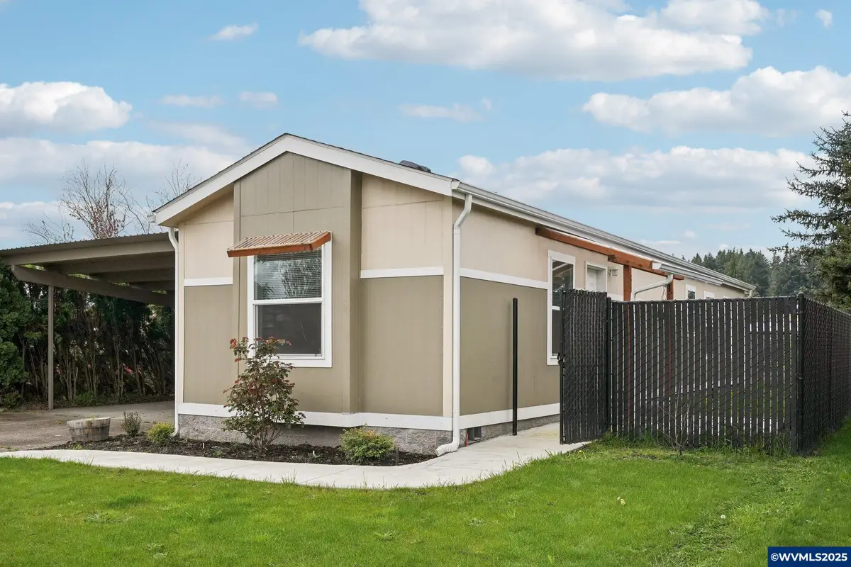 603 NW 6th Ct, McMinnville, OR 97128 - Image #1