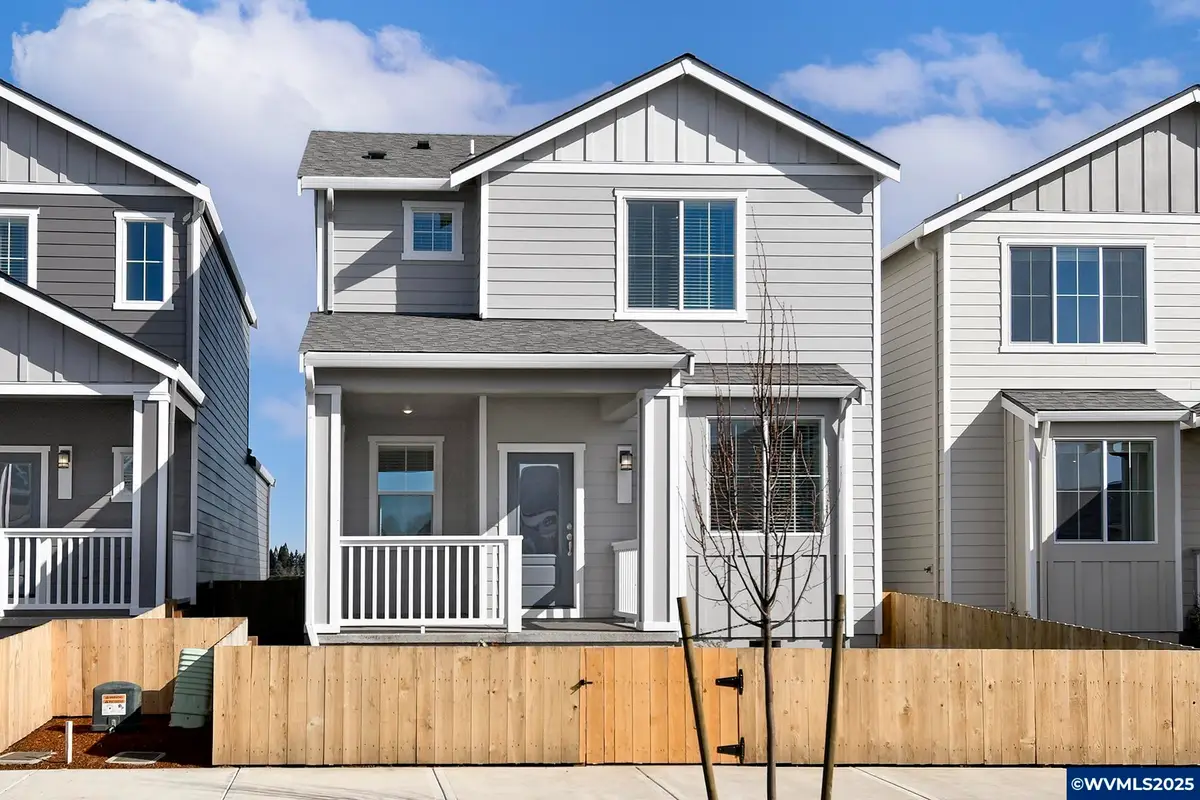 1215  Parkside Av, Woodburn, OR 97071 - Image #1