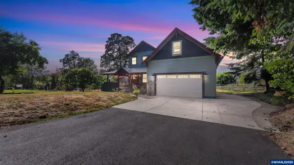 48025  Historic Columbia River Hwy, Corbett, OR 97010