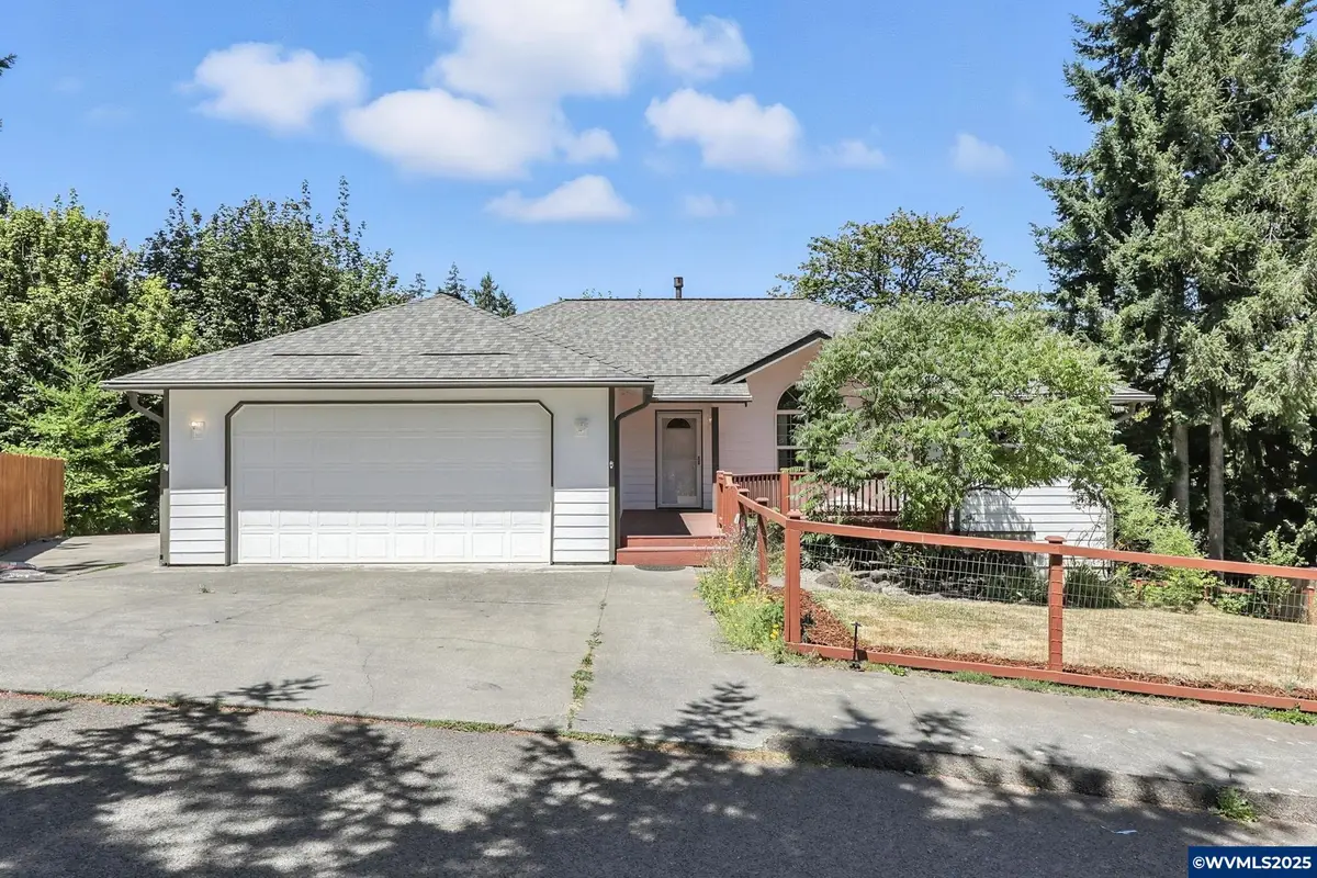 75137  Alder Ln, Rainier, OR 97048 - Image #1