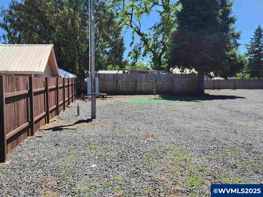 2123  Main St, Sweet Home, OR 97386 - Image #2