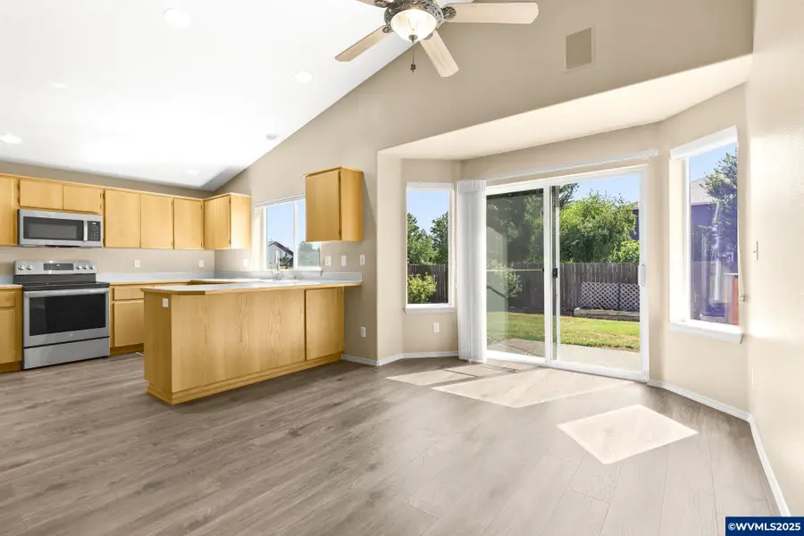 2596  Jamestown St St, Woodburn, OR 97071 - Image #3