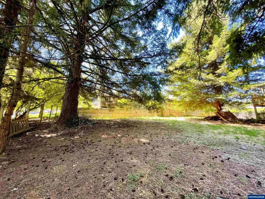 1845 NW TURNAGE St, Salem, OR 97304 - Image #2