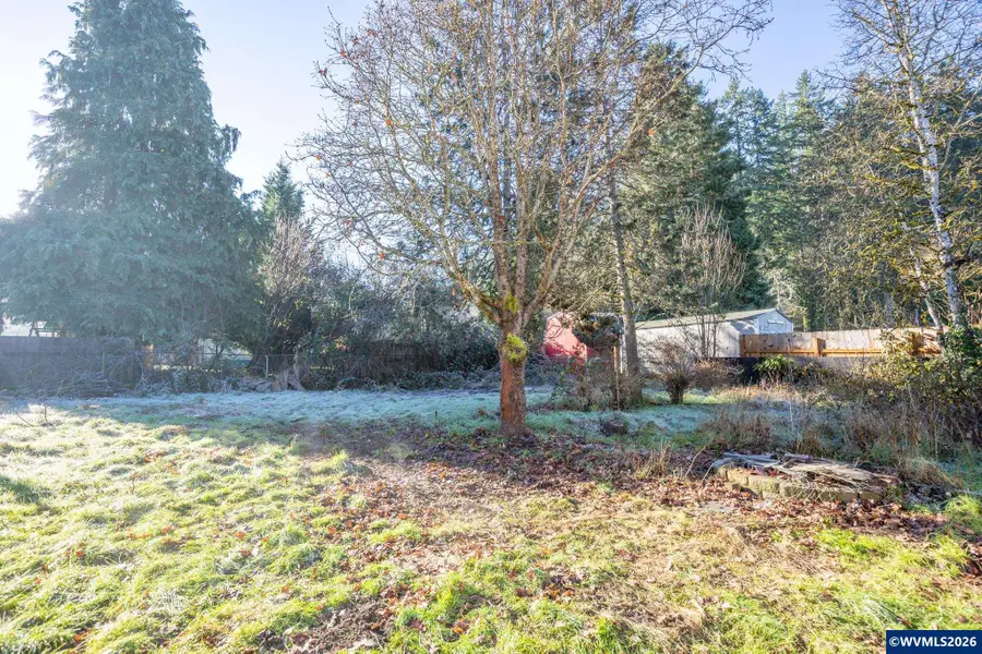 757  Birch St, Sweet Home, OR 97386 - Image #2