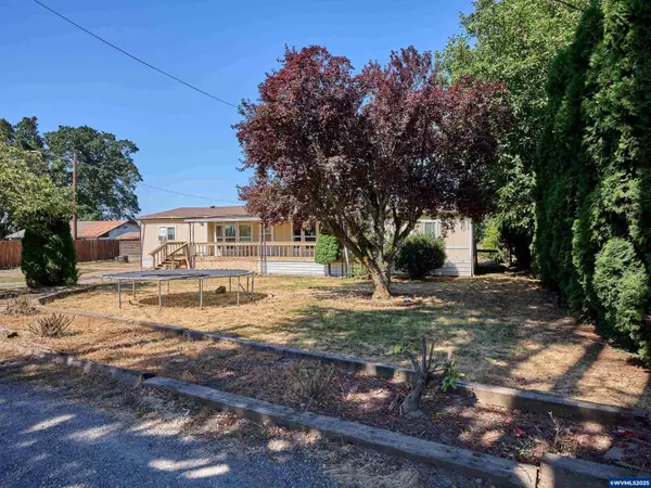 1632  Brown St, Woodburn, OR 97071