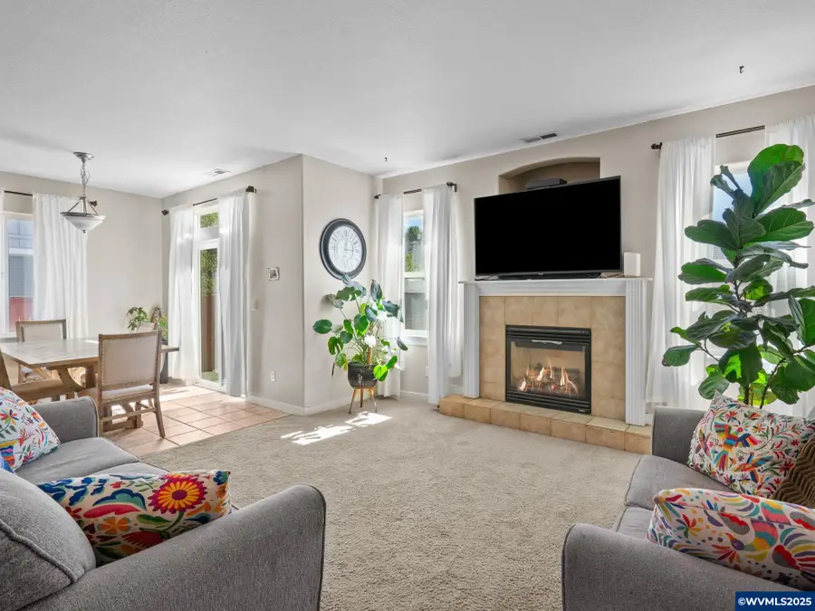 664  Montclair Dr NE, Albany, OR 97322 - Image #2